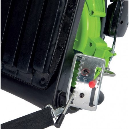 Pulvérisateur Atomiseur Thermique Moteur 2T 40CM3  Cuve 14L  Portée 12m Max Sangle ajustable VITO