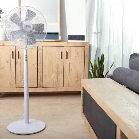 Ventilateur sur Pied 60W Ø40cm 3 vitesses Oscillation/inclinaison réglable BLACK & DECKER