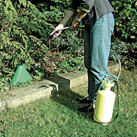Cloche de désherbage pour pulvérisateur raccord rapide 2.5 bar Angle 110° Débit 0.73L/min Grand modèle IRIS GARDEN
