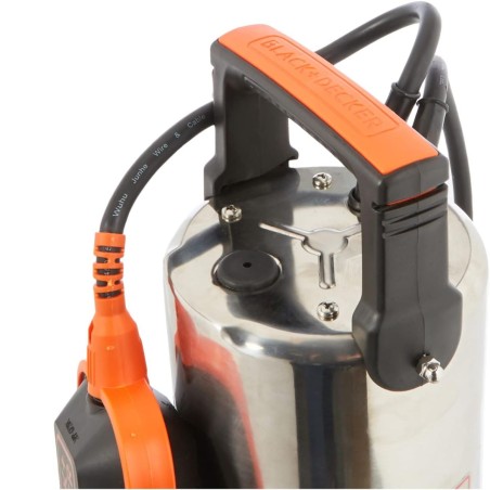 Pompe immergée Eaux Sales 1100W - Pompe à Eau Débit max 16500 l/h Élévation 10.5m Black+Decker