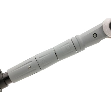 Taille Haie Télescopique filaire 600W - Lame de coupe 59 cm Coupe 51 cm Taille Haie sur perche réglable 1.95 - 2.40 m IKRA